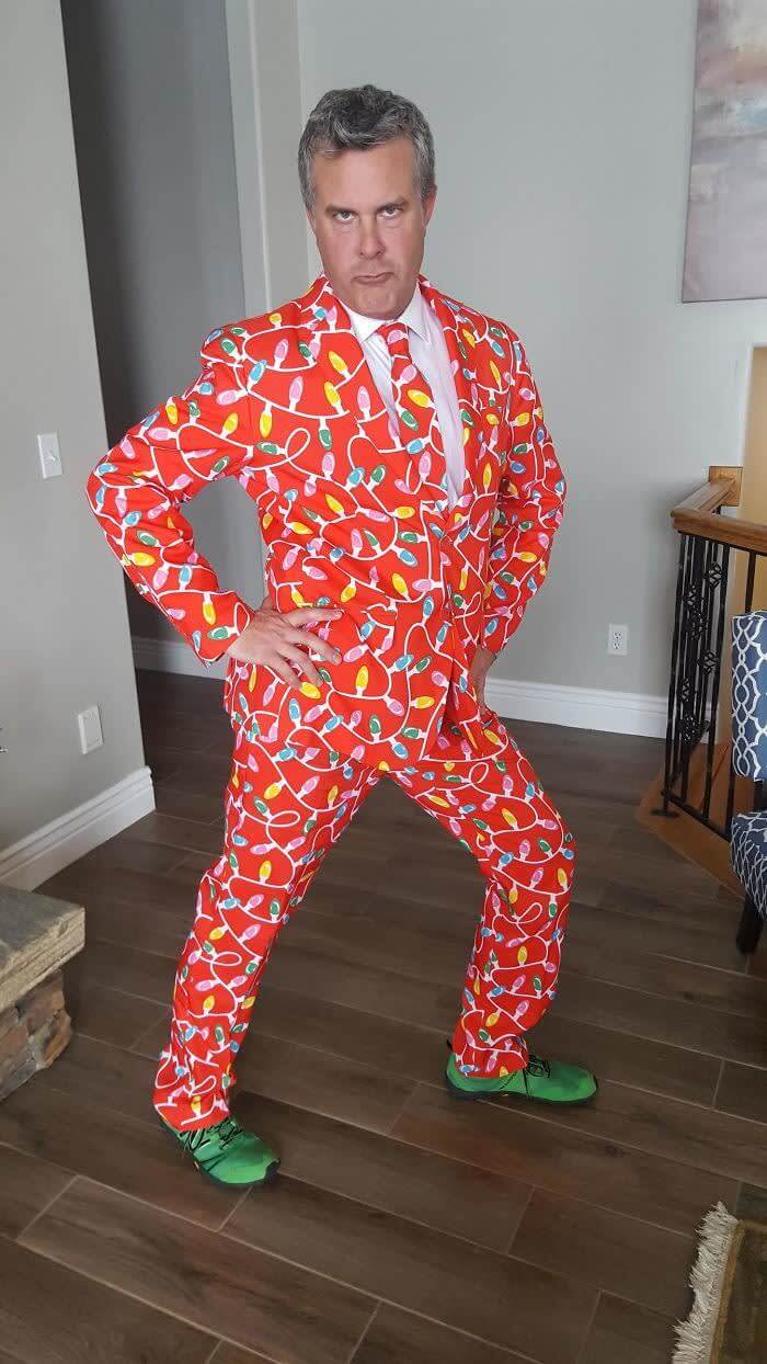 When Your Dad Is On-Call For Work But Also Wants To Be Festive For Chrismas