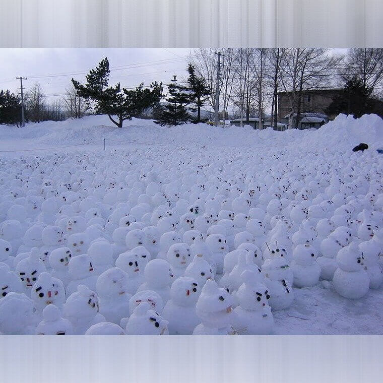 An Army of Snowmen
